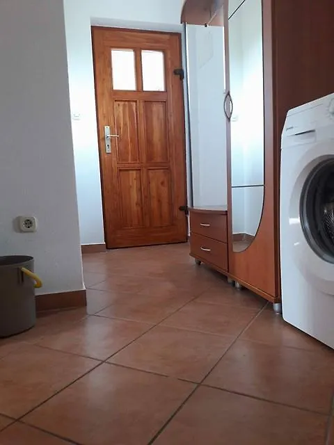 Apartment Zeljka Nerezine