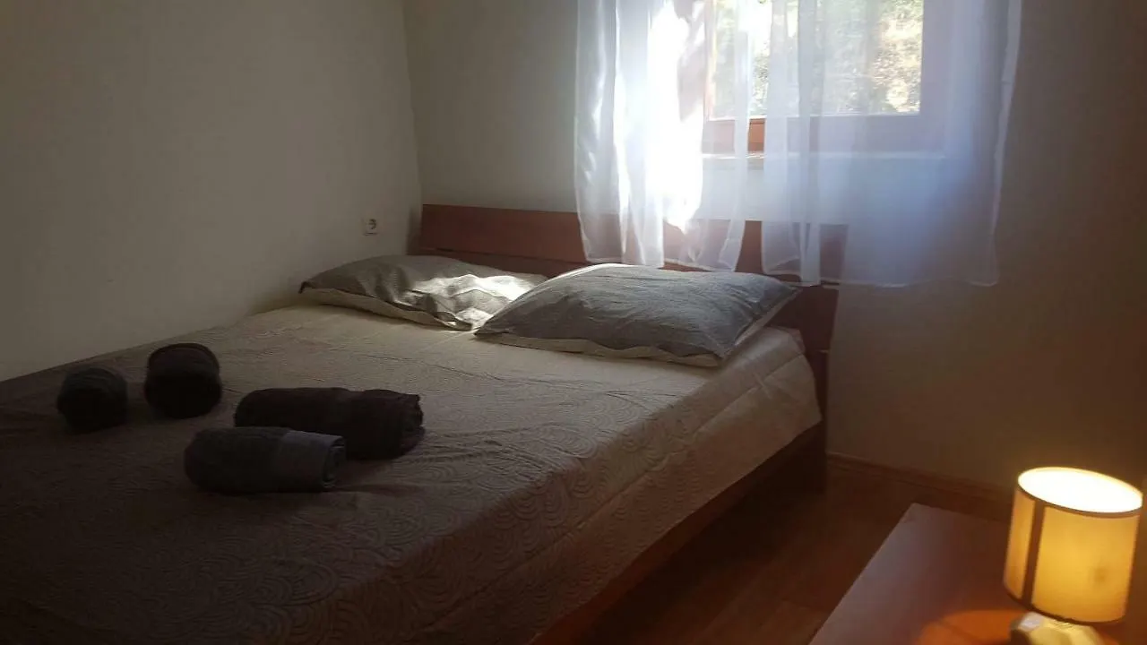 Apartment Zeljka Nerezine 0*,  Croatia